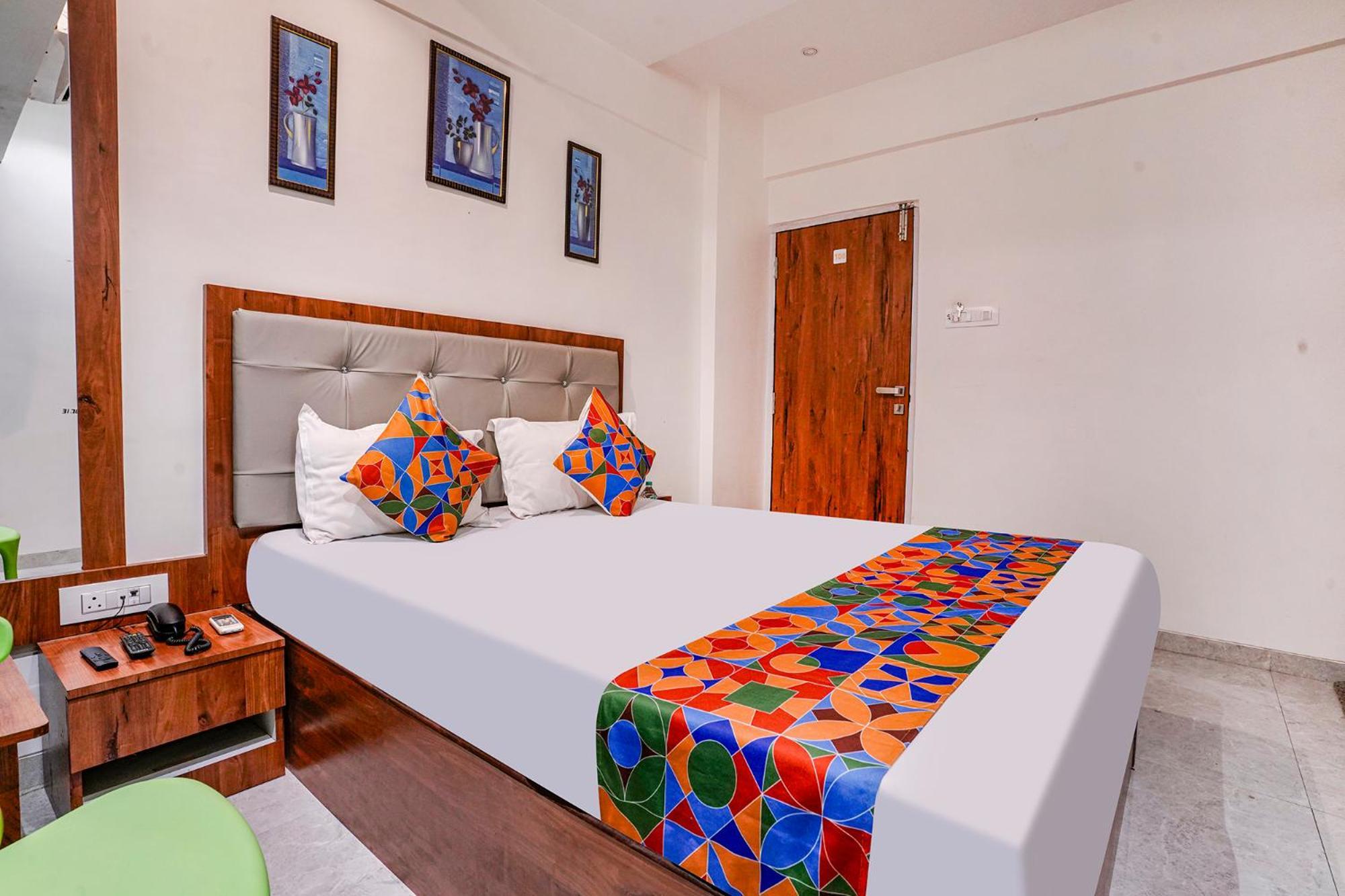 Hotel Fabexpress Utsav Residency - Nr Panvel Jāmb Esterno foto