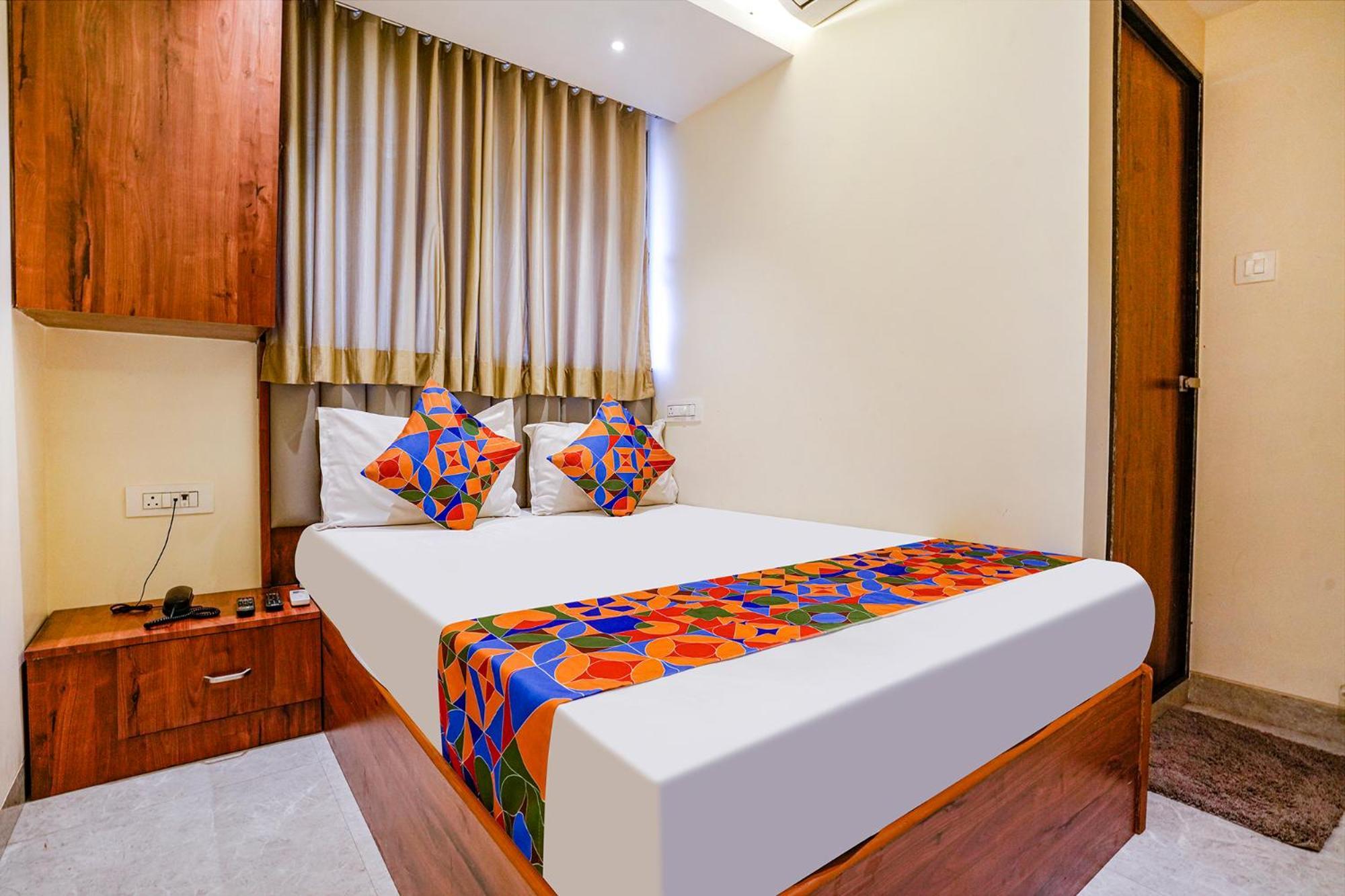 Hotel Fabexpress Utsav Residency - Nr Panvel Jāmb Esterno foto