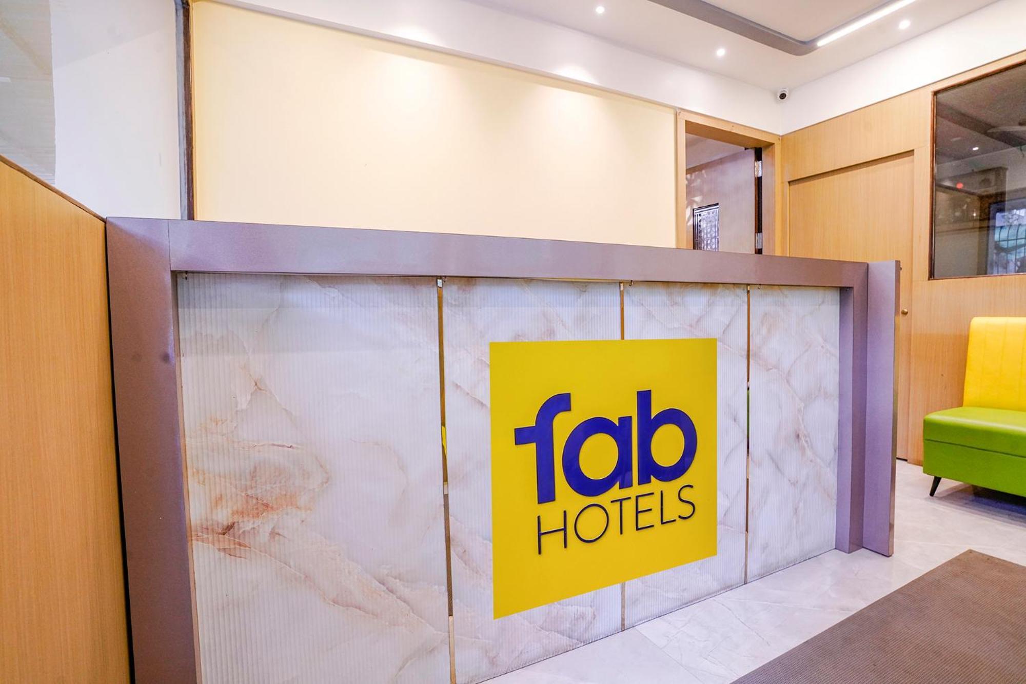 Hotel Fabexpress Utsav Residency - Nr Panvel Jāmb Esterno foto