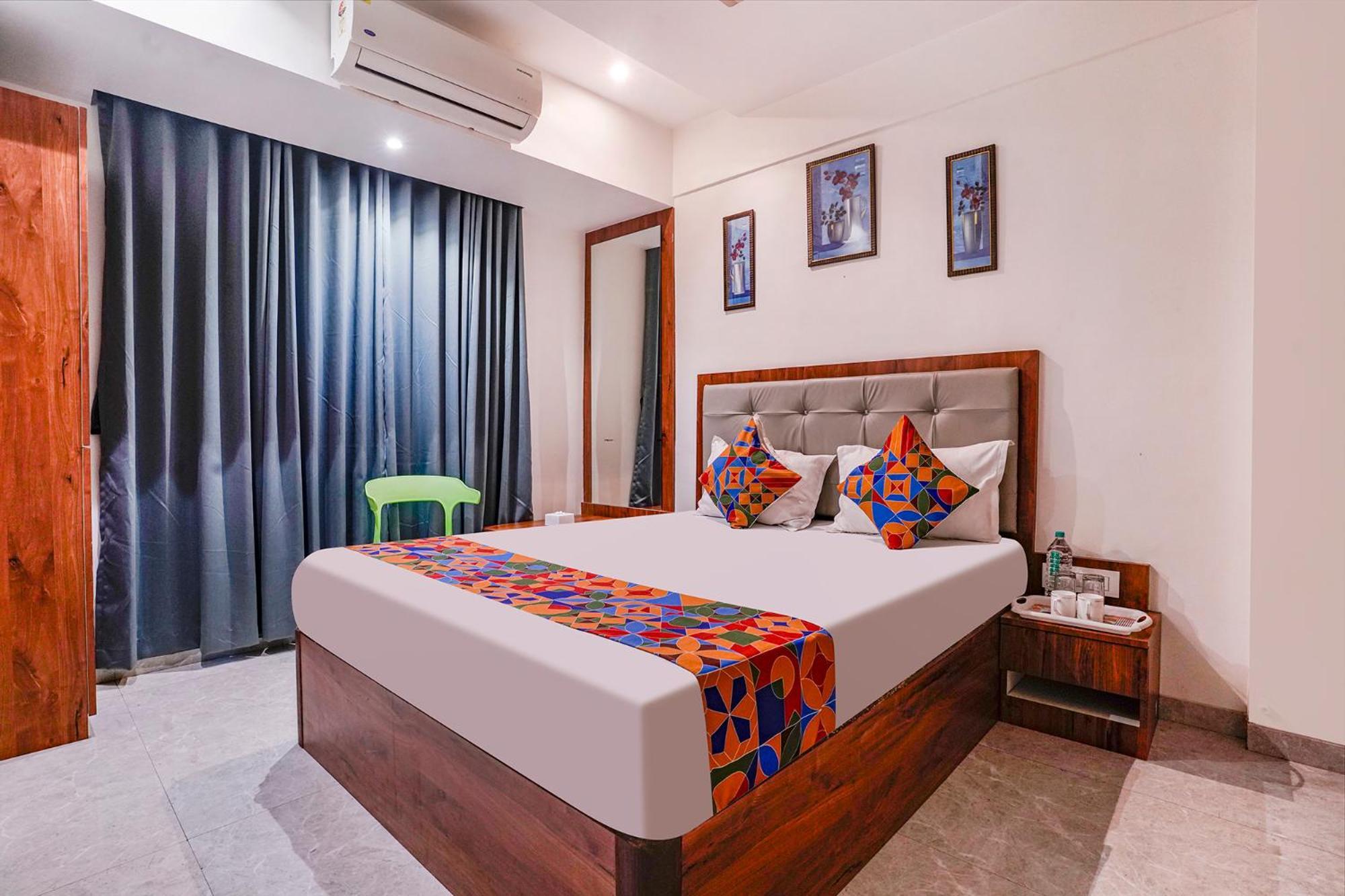Hotel Fabexpress Utsav Residency - Nr Panvel Jāmb Esterno foto